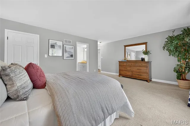 $699,900 | 1870 Buckington Drive, Chesterfield, MO 63017