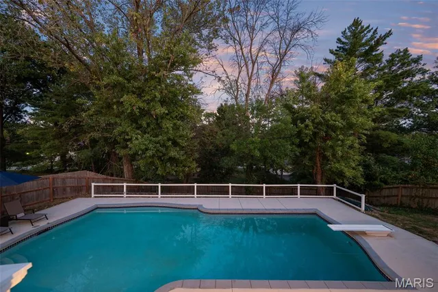 $699,900 | 1870 Buckington Drive, Chesterfield, MO 63017