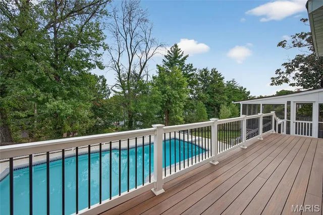 $699,900 | 1870 Buckington Drive, Chesterfield, MO 63017