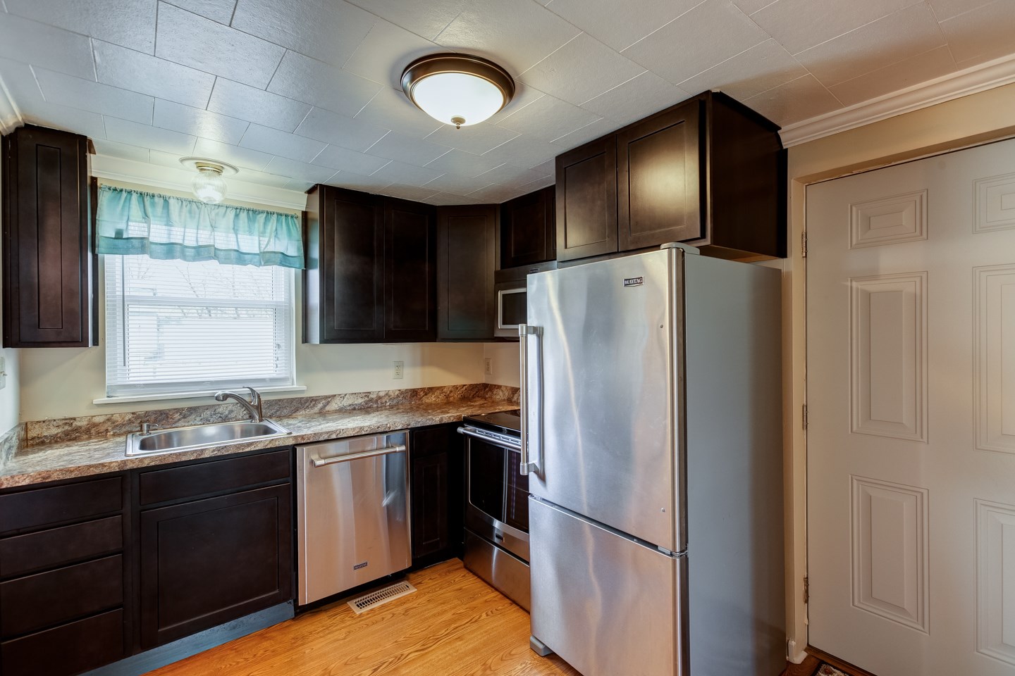 2655 Fuquay Road Newburgh, IN 47630 - Photo 12 of 23 Gallery Image 12