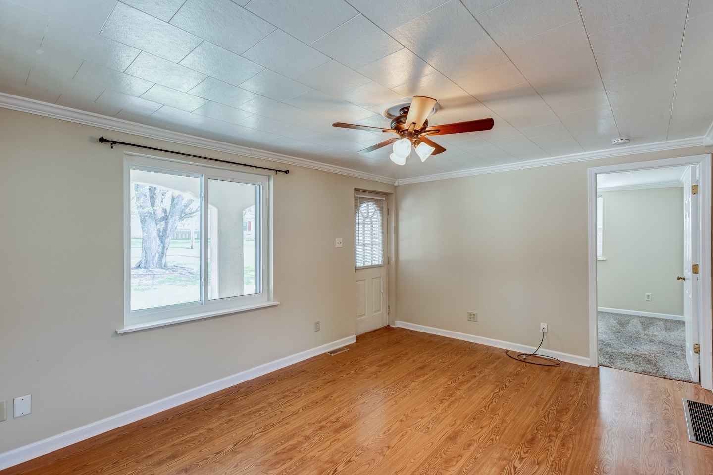 2655 Fuquay Road Newburgh, IN 47630 - Photo 9 of 23 Gallery Image 9