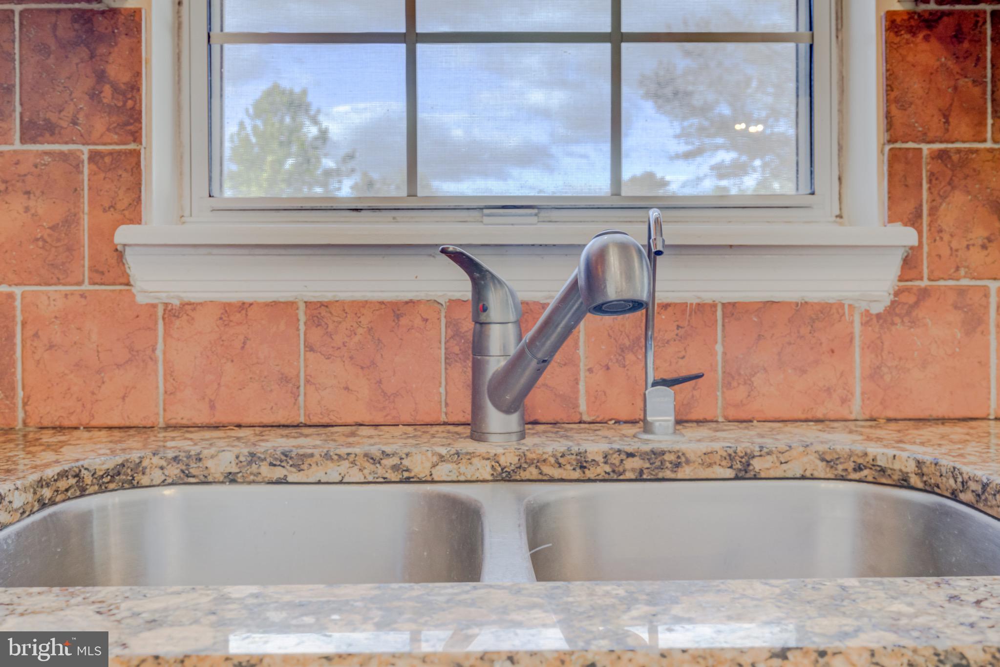 253 Choptank Road Stafford, VA 22556 - Photo 31 of 38 stainless sink and granite