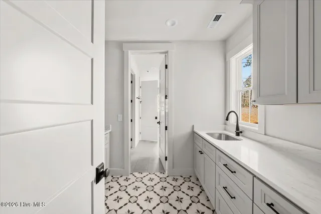 $920,000 | 170 Sugar Sand Lane, West End, NC 27376