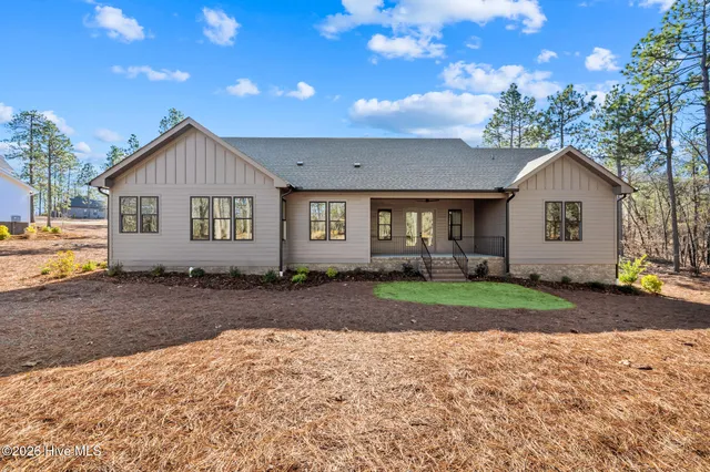 $920,000 | 170 Sugar Sand Lane, West End, NC 27376