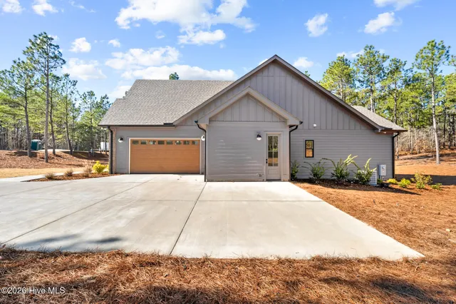 $920,000 | 170 Sugar Sand Lane, West End, NC 27376