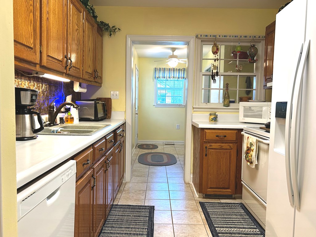 43 Dairy Street Ware Shoals, SC 29692 - Photo 6 of 23 Gallery Image 6