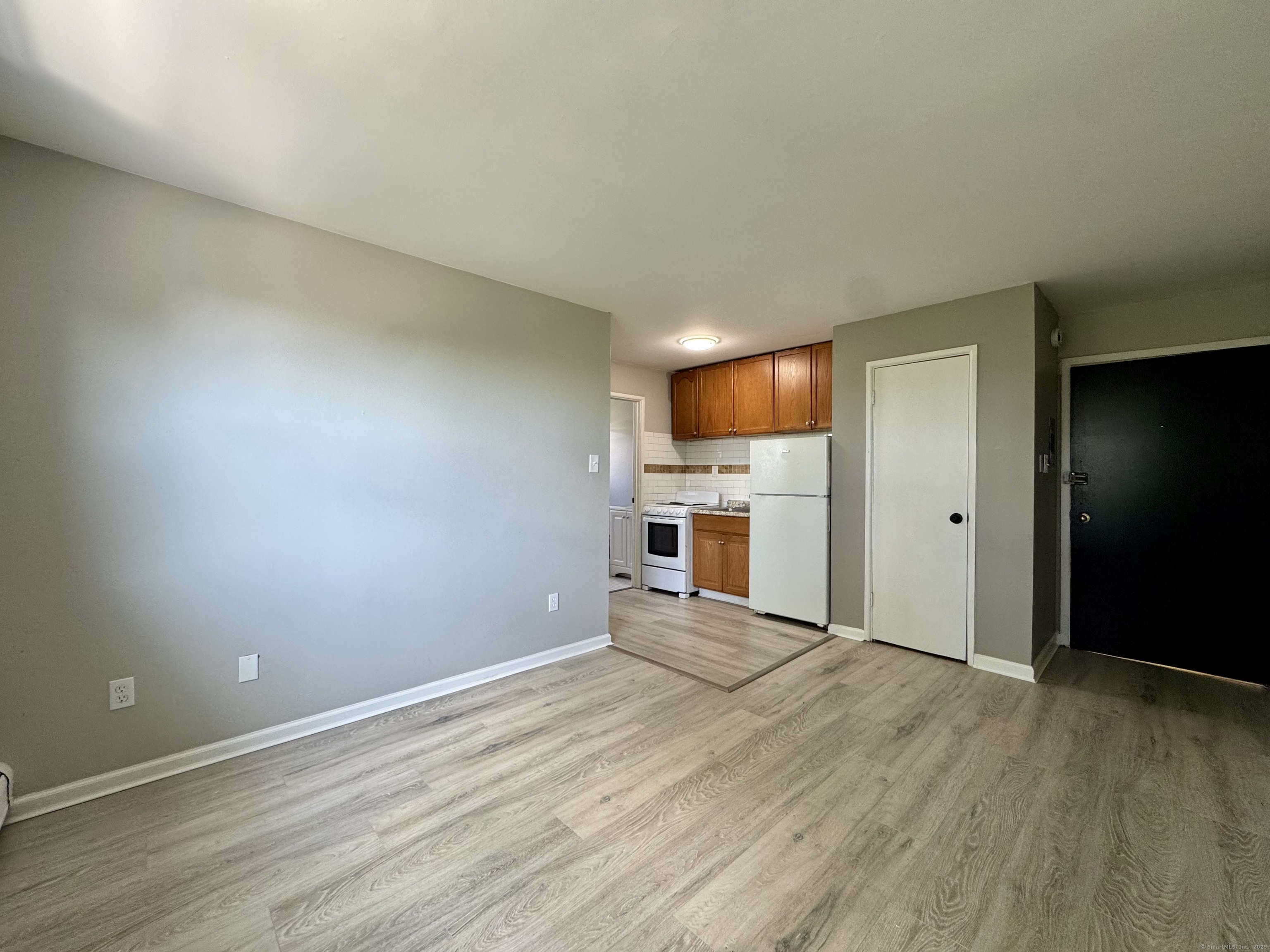85-87 Union Avenue, Unit C7 Bridgeport, CT 06607 - Photo 4 of 8