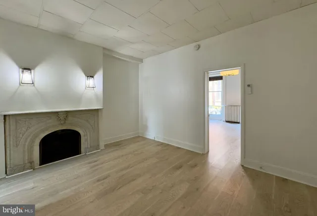 $900 | 807 Park Avenue, Unit 2, Baltimore, MD 21201