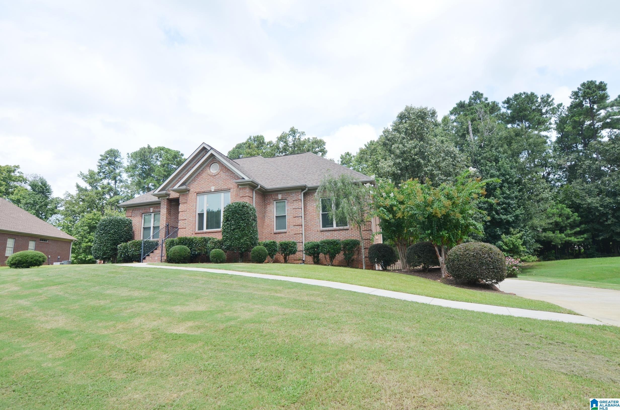 147 Thoroughbred Lane Alabaster, AL 35007 - Photo 3 of 46