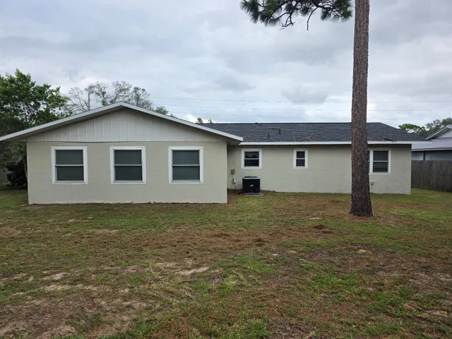 $1,900 | 481 Emerald Road, Ocala, FL 34472