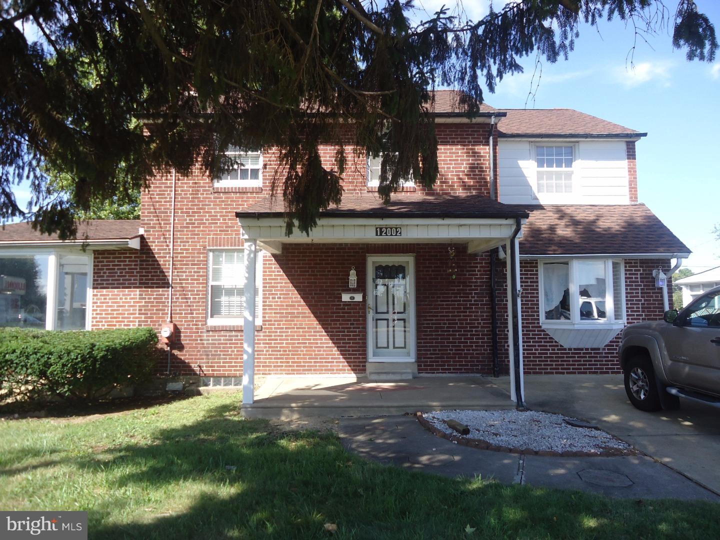12002 Knights Road Philadelphia, PA 19154 - Photo 1 of 5 Gallery Image 1