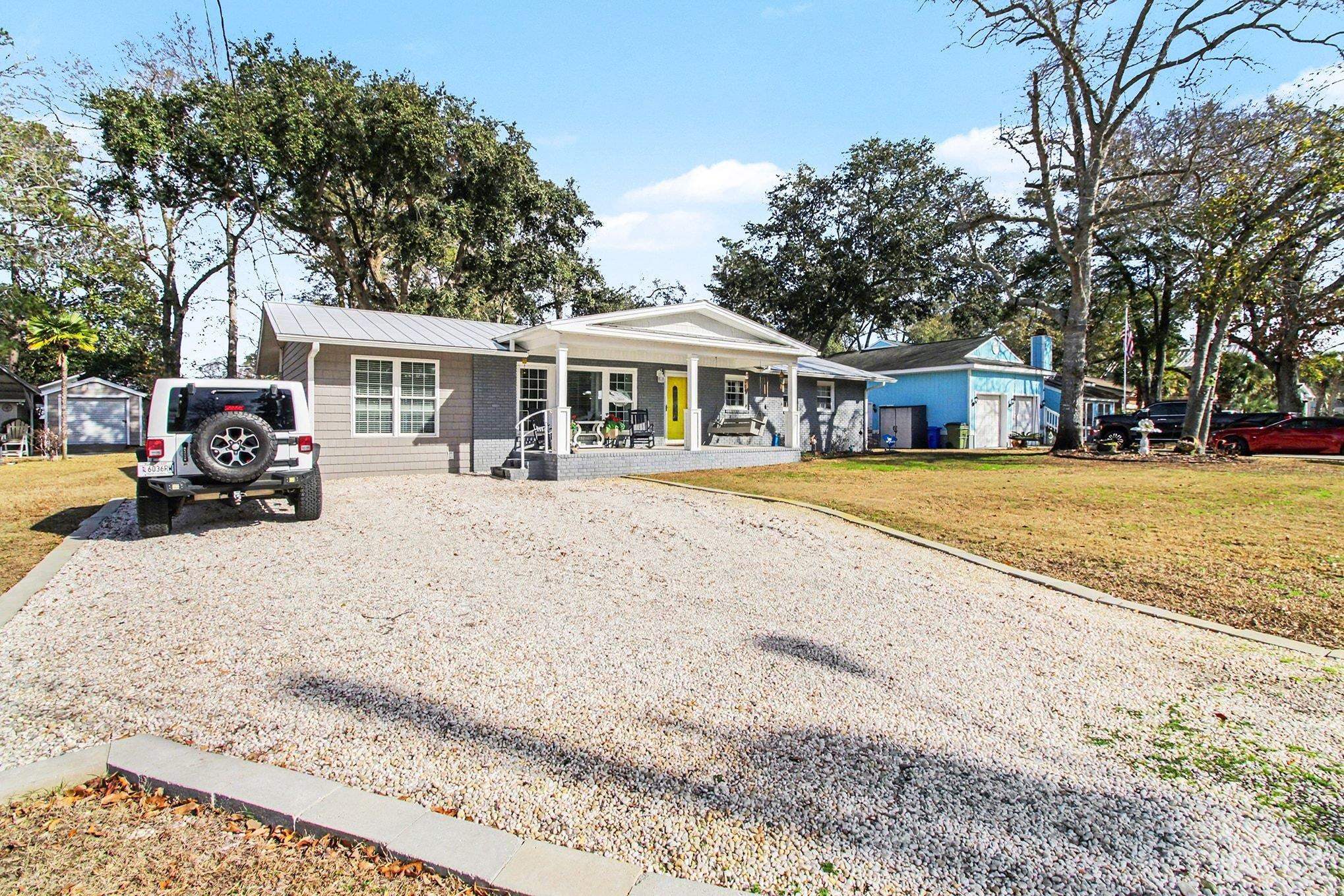 616 3rd Avenue North Surfside Beach, SC 29575 - Photo 2 of 30