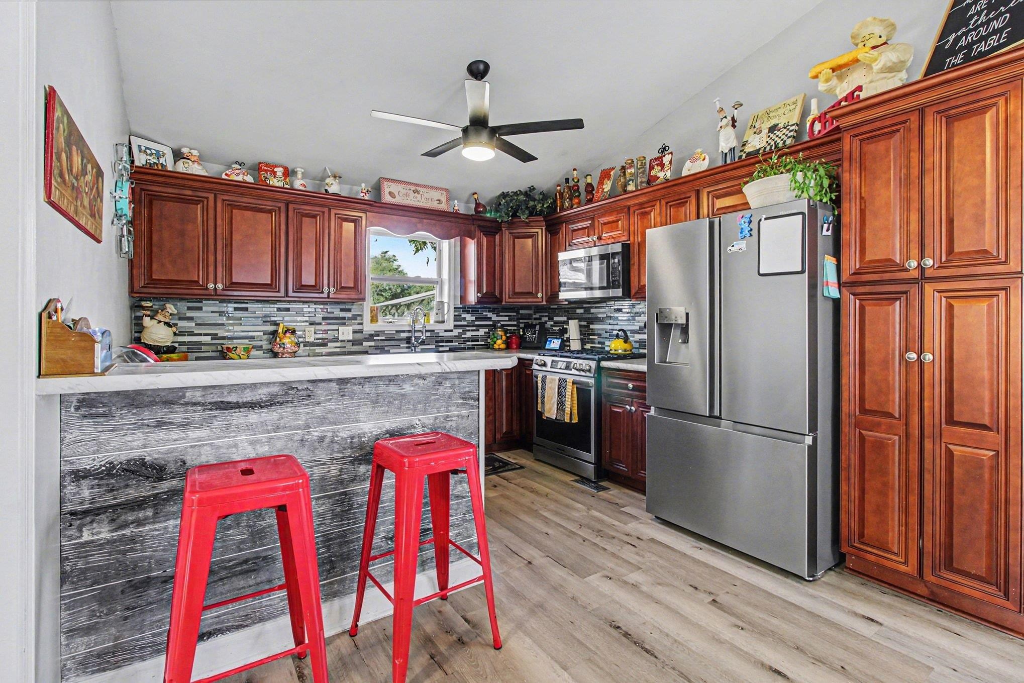 616 3rd Avenue North Surfside Beach, SC 29575 - Photo 9 of 30