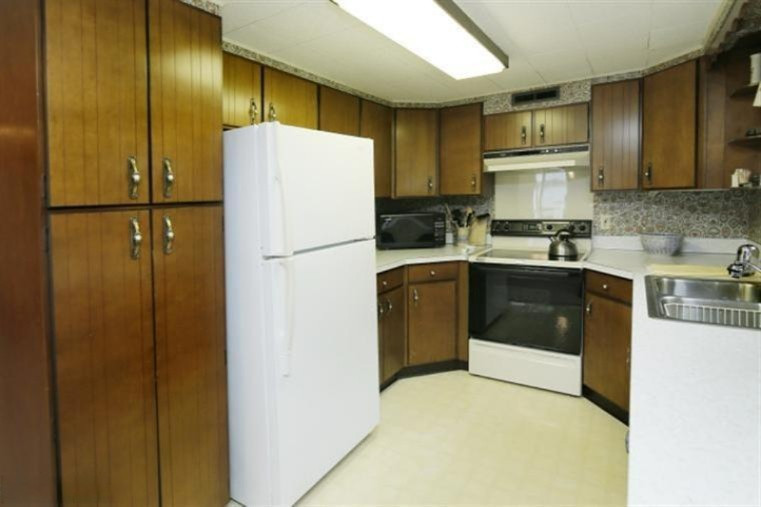 19530 Lakeshore Drive Three Rivers, MI 49093 - Photo 11 of 28 Additional Photo