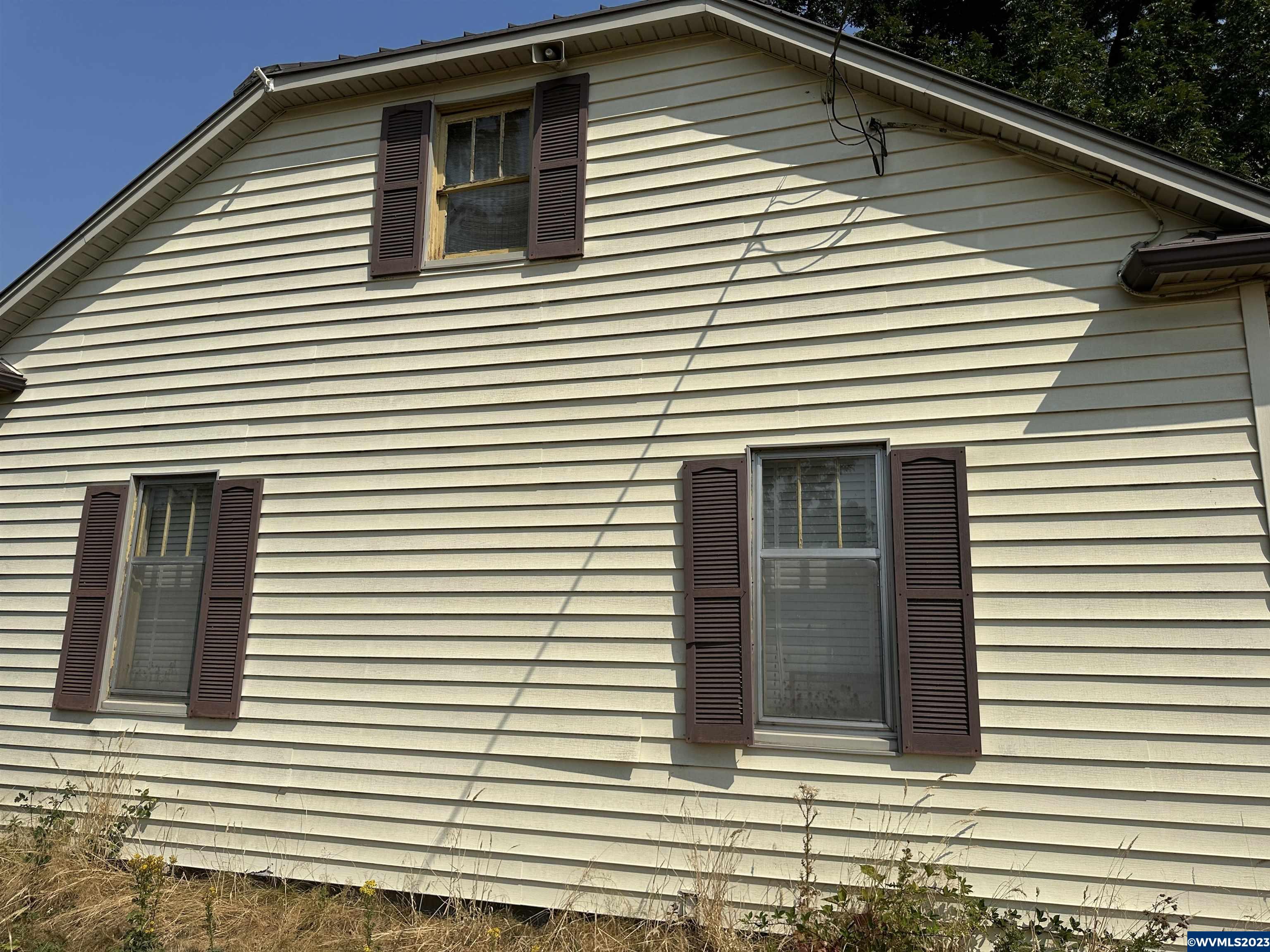 7082 Hazelgreen Road Northeast Salem, OR 97305 - Photo 6 of 20 Gallery Image 6