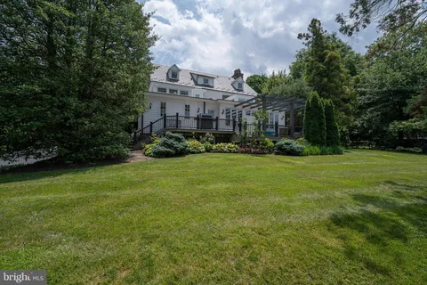 $2,395,000 | 101 East Brookhaven Road, Wallingford, PA 19086