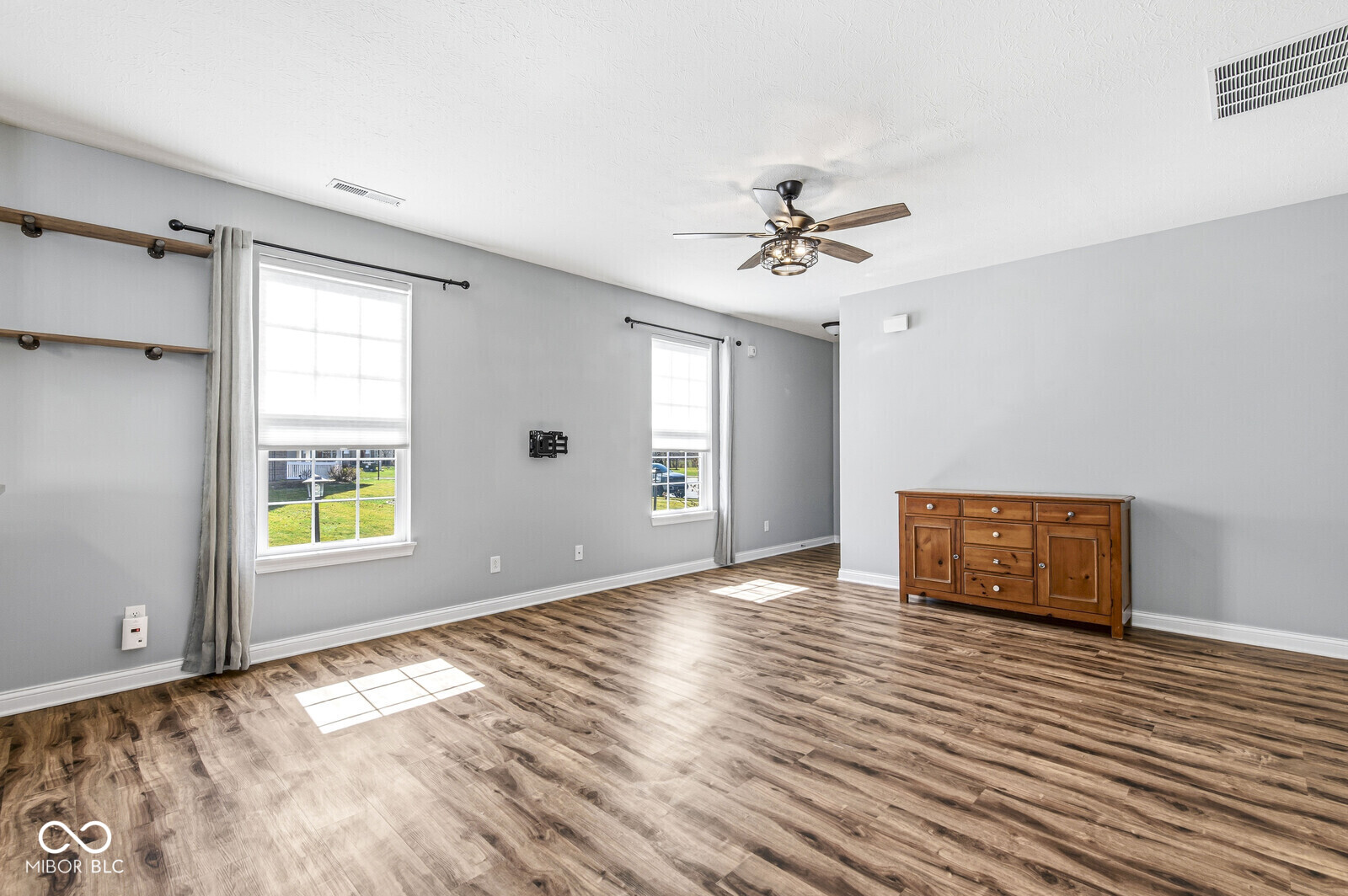 4034 Cairo Way Avon, IN 46123 - Photo 3 of 25