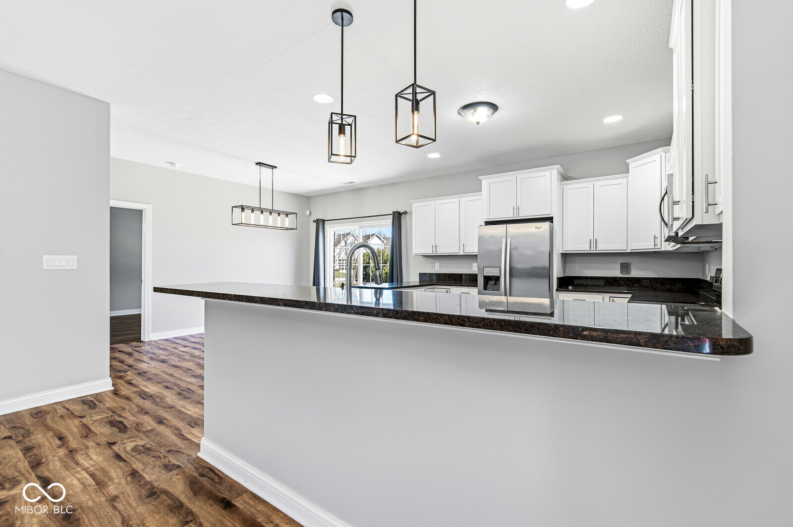 4034 Cairo Way Avon, IN 46123 - Photo 5 of 25