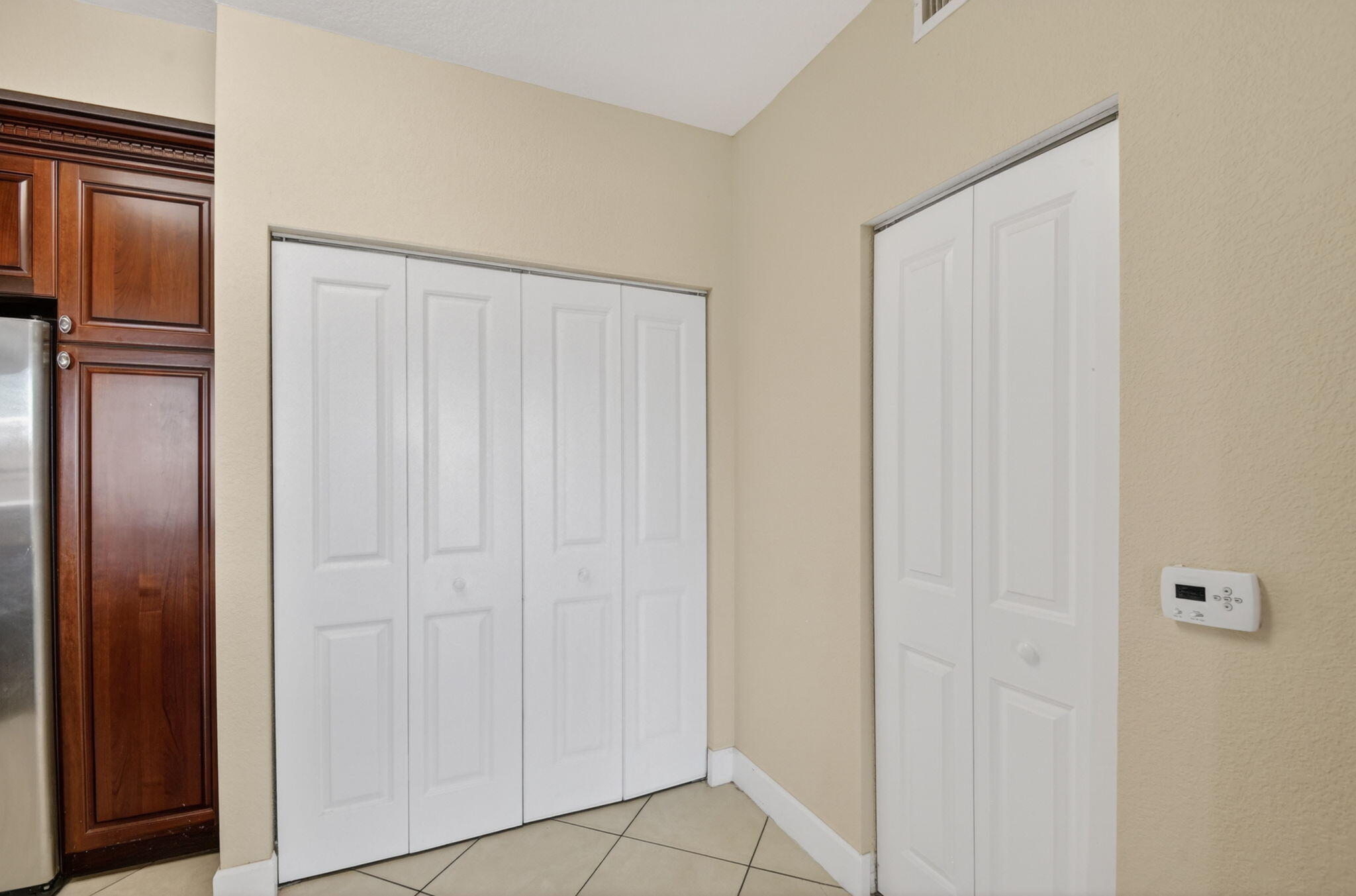 1660 Renaissance Commons Boulevard, Unit 2517 Boynton Beach, FL 33426 - Photo 10 of 93 11-web-or-mls-DSC_7004
