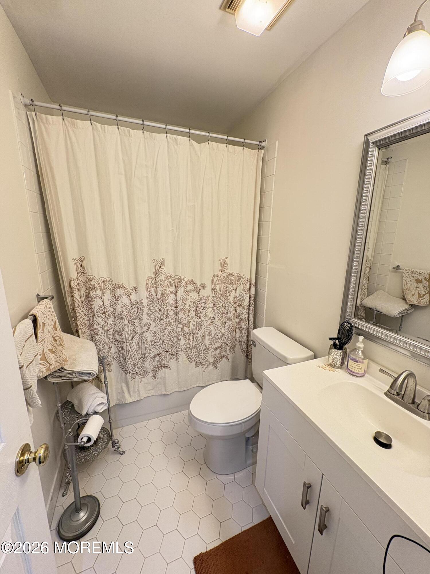 71B Winthrop Road, Unit 71A Monroe Township, NJ 08831 - Photo 22 of 24 IMG_6142