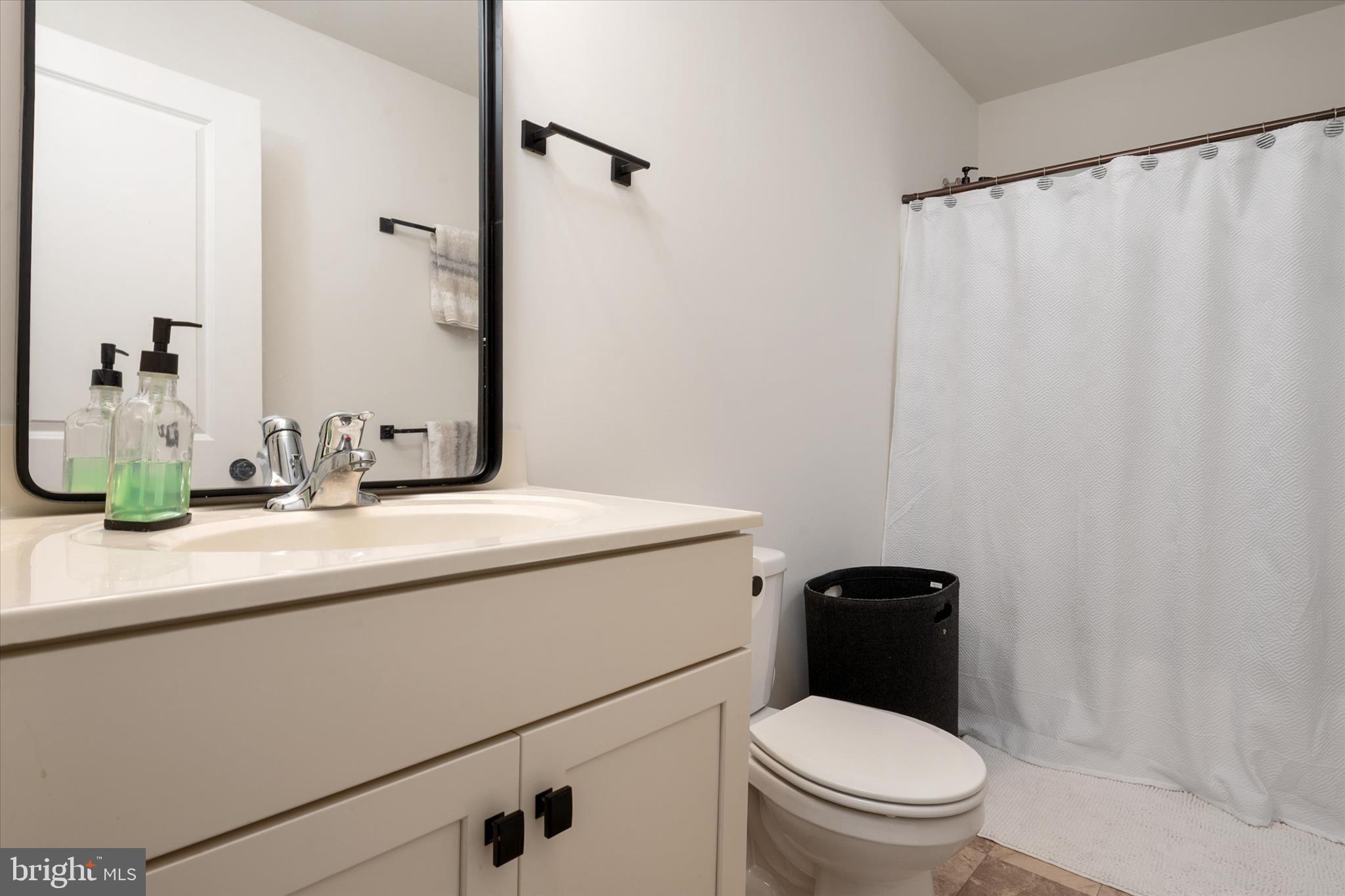 2767 Bluegrass Way Frederick, MD 21702 - Photo 31 of 57 Ensuite Bathroom