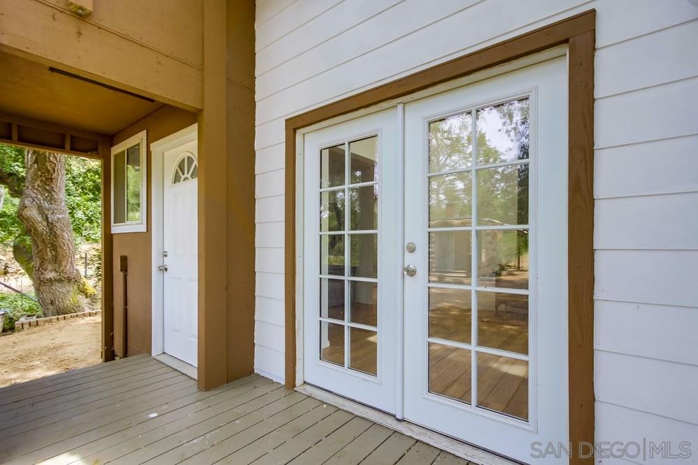 20624 Japatul Road Alpine, CA 91901 - Photo 3 of 16