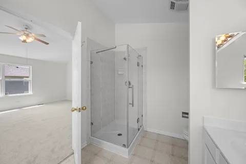 $639,900 | 6065 Irene Drive, Hoffman Estates, IL 60192