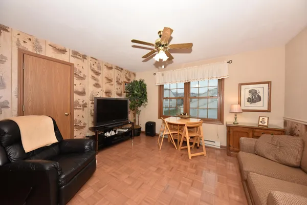 $275,000 | 810 Rockingham Court, Unit C, West Bend, WI 53090