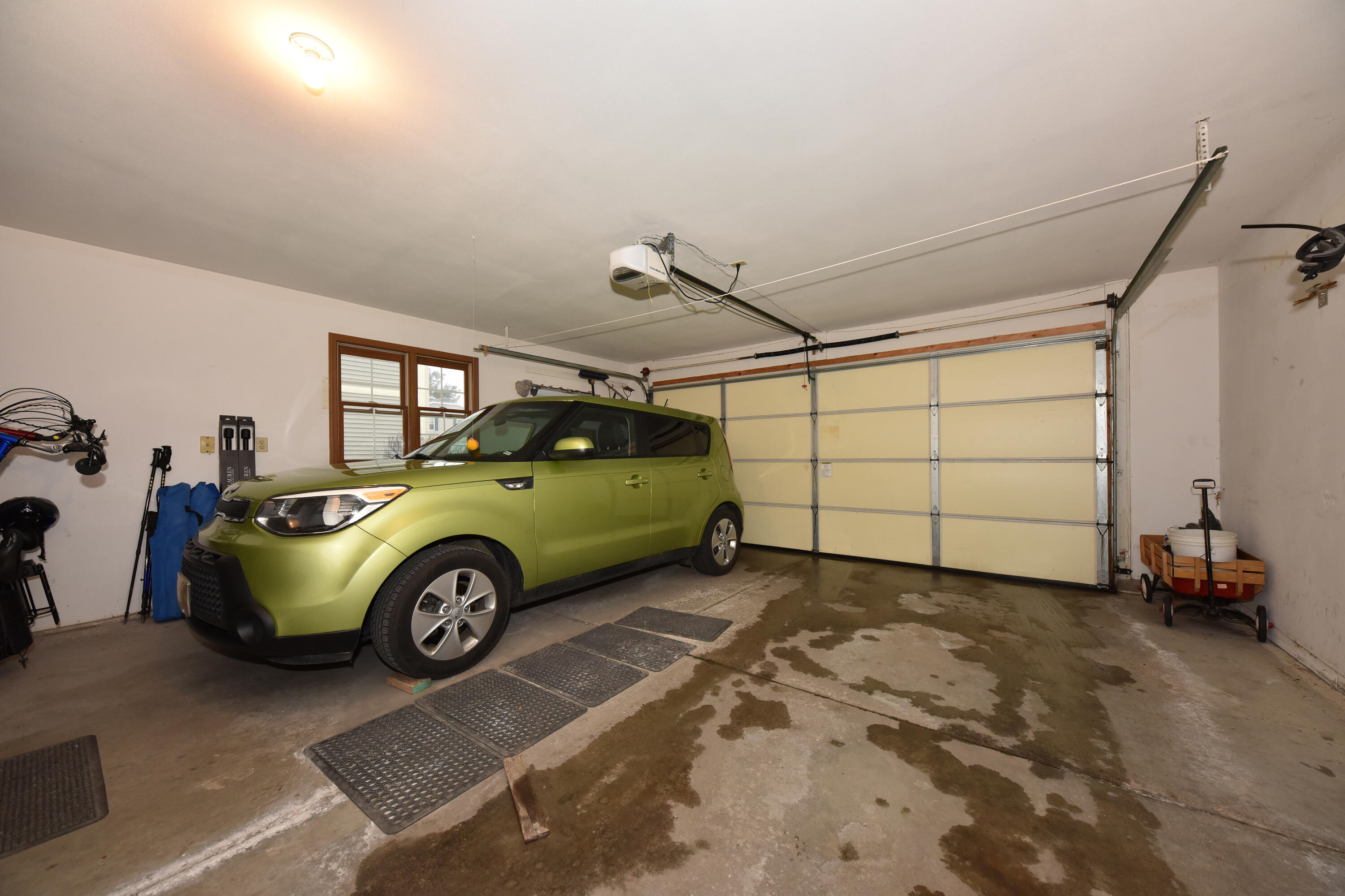 810 Rockingham Court, Unit C West Bend, WI 53090 - Photo 26 of 35 EUP_9132