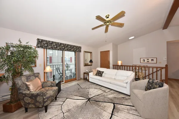 $275,000 | 810 Rockingham Court, Unit C, West Bend, WI 53090