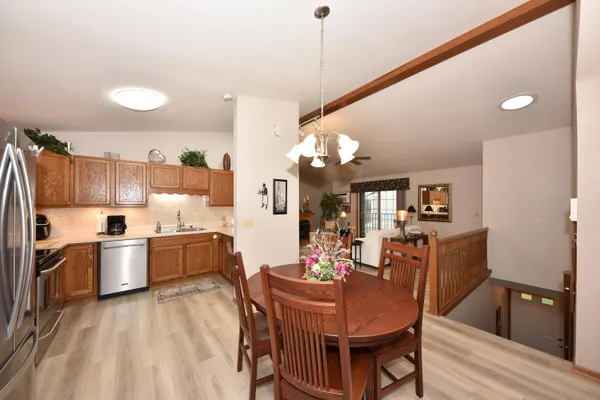 $275,000 | 810 Rockingham Court, Unit C, West Bend, WI 53090
