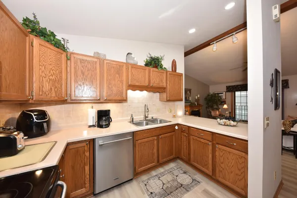 $275,000 | 810 Rockingham Court, Unit C, West Bend, WI 53090