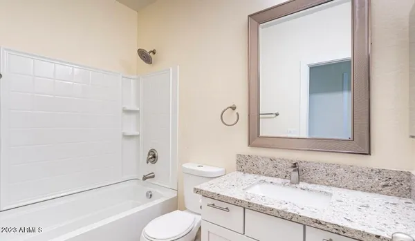 $2,695 | 411 North Central Avenue, Avondale, AZ 85323