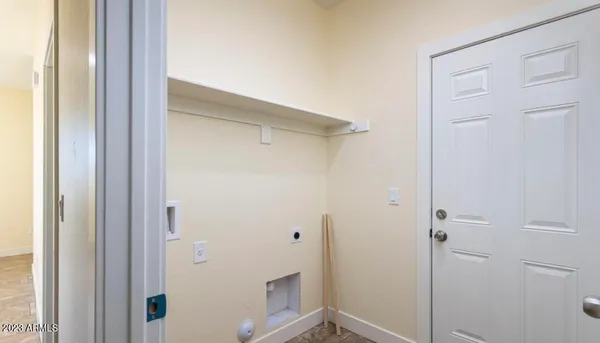 $2,695 | 411 North Central Avenue, Avondale, AZ 85323