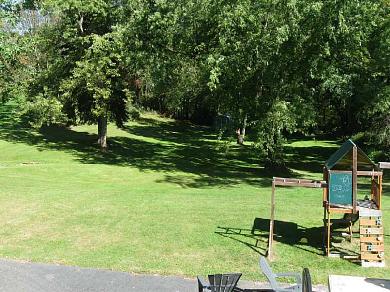 4130 Tuscarawas Road Beaver, PA 15009 - Photo 21 of 23 Yard/Garden.