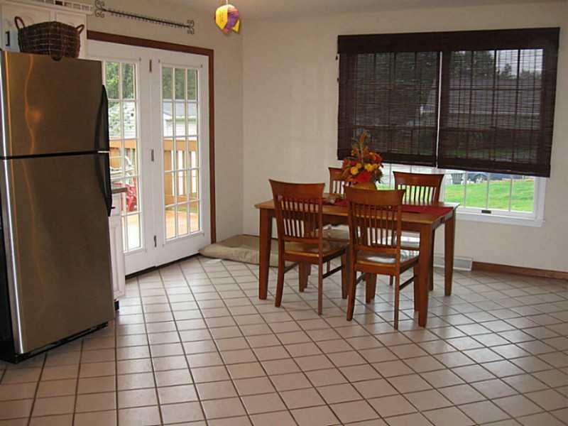 4130 Tuscarawas Road Beaver, PA 15009 - Photo 6 of 23 Dining Room.