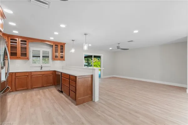 $4,200 | 54 Liberty Lane, Naples, FL 34112