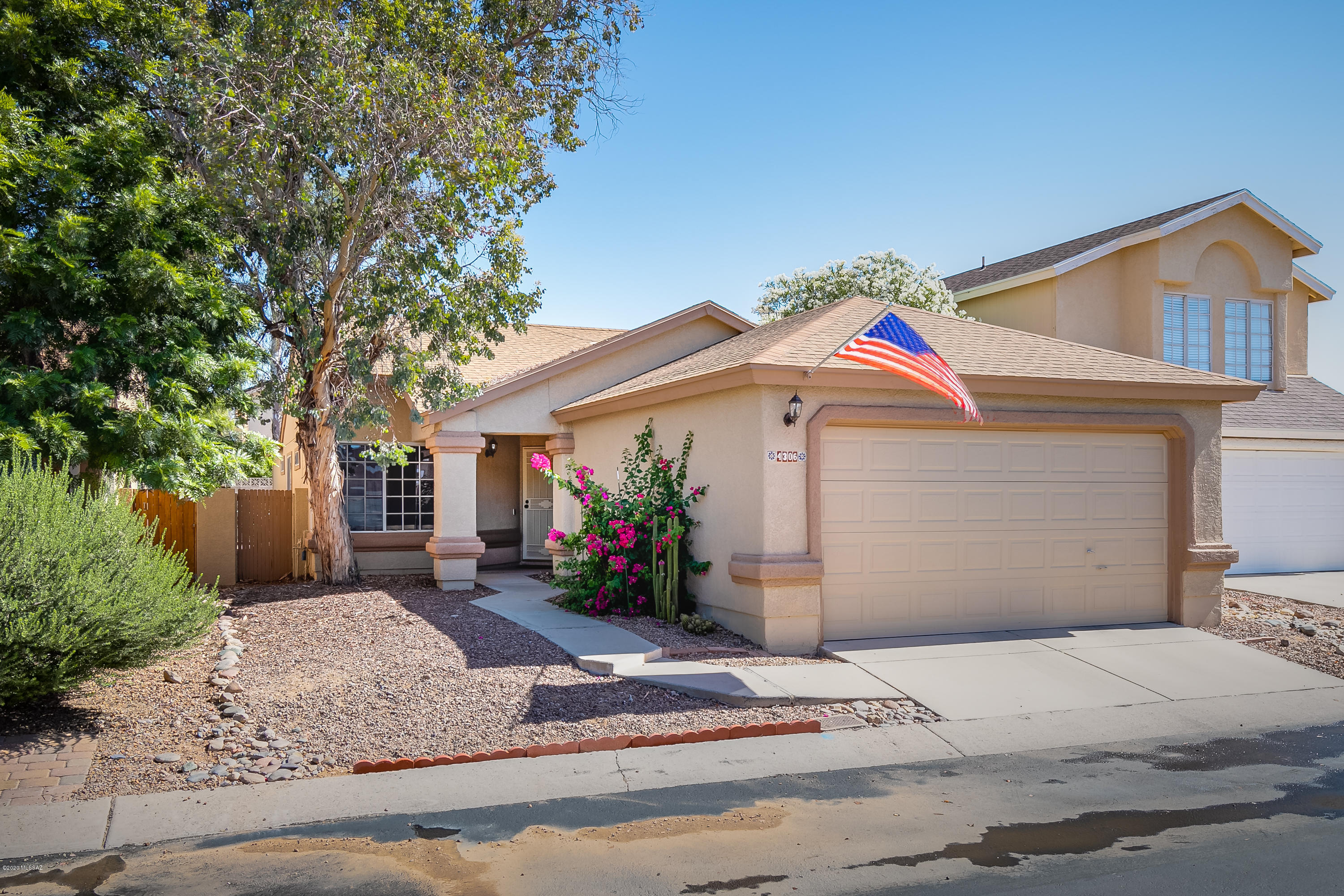 4306 West Bunk House Road Tucson, AZ 85741 - Photo 1 of 22 Gallery Image 1