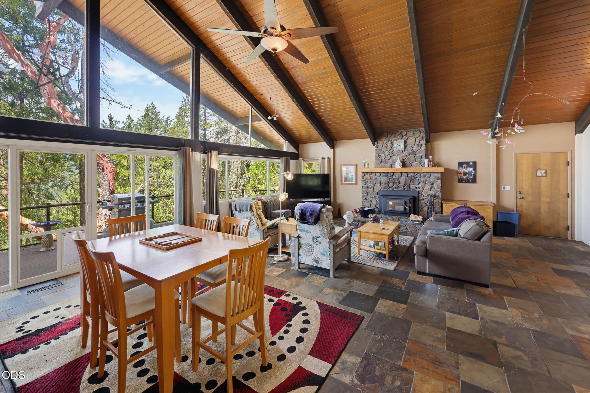 238 Citadel Road Trail, OR 97541 - Photo 9 of 29
