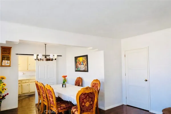 $799,999 | 7105 California Avenue, Bell, CA 90201