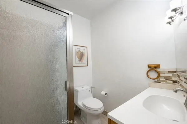 $799,999 | 7105 California Avenue, Bell, CA 90201
