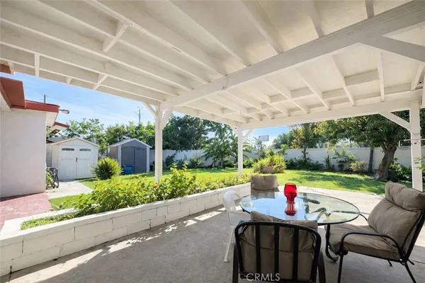 $799,999 | 7105 California Avenue, Bell, CA 90201
