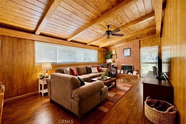 $799,999 | 7105 California Avenue, Bell, CA 90201
