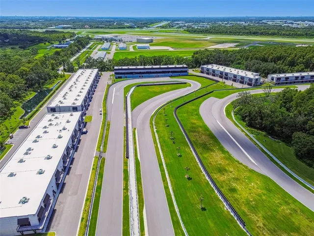 a view of an outdoor space