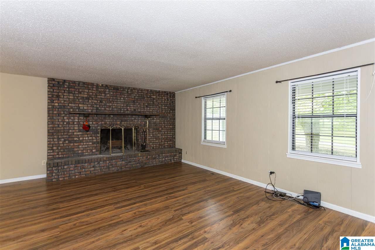 375 Cardinal Hill Road Hayden, AL 35079 - Photo 5 of 38