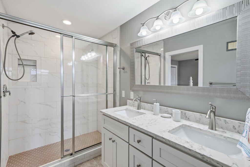 1255 New Lake Road, Unit 23 Spring City, TN 37381 - Photo 18 of 36 024_001-97_248