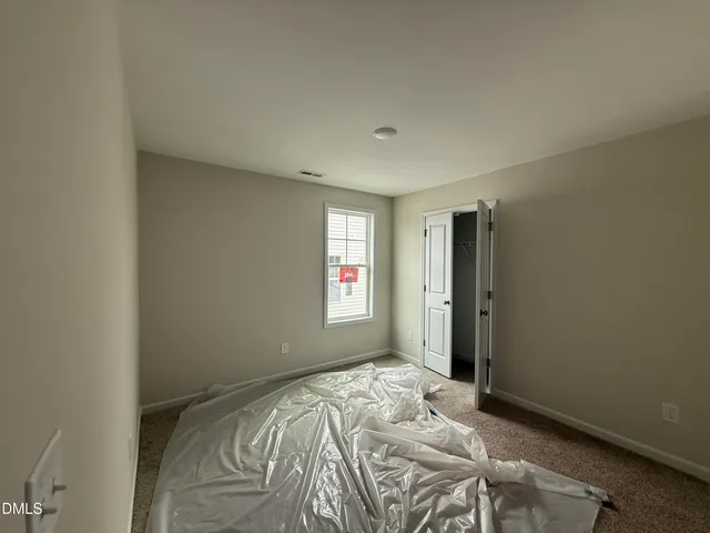 $349,950 | 22 East Emily Gardens Drive, Selma, NC 27576