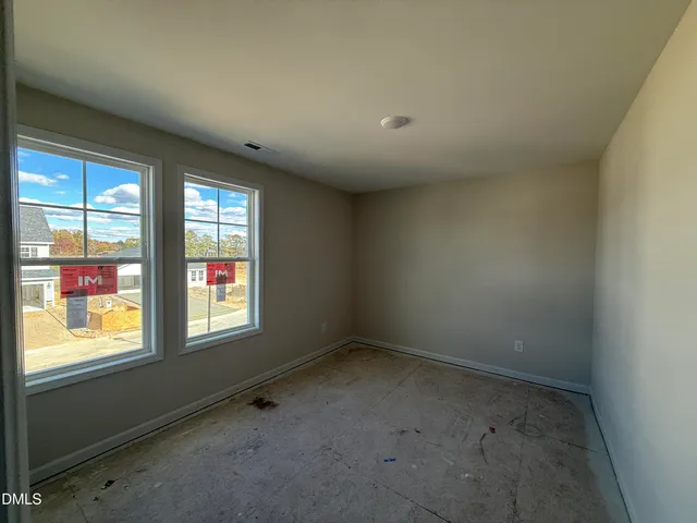 $349,950 | 22 East Emily Gardens Drive, Selma, NC 27576