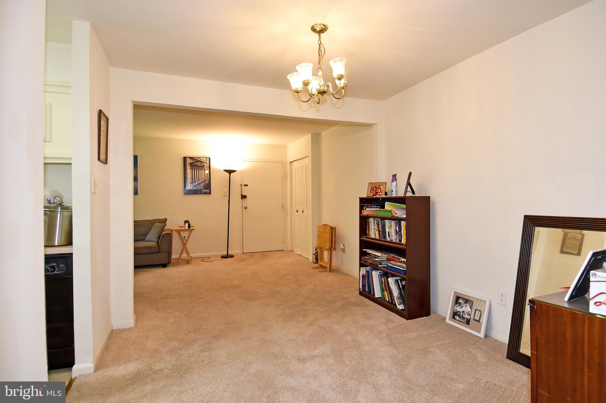8310 Tobin Road, Unit 24 Annandale, VA 22003 - Photo 5 of 31