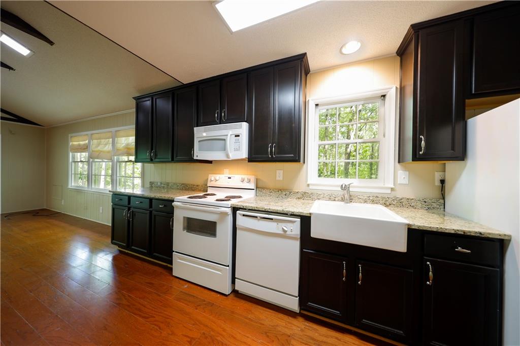 452 Laina Bennett Road Dawsonville, GA 30534 - Photo 12 of 40